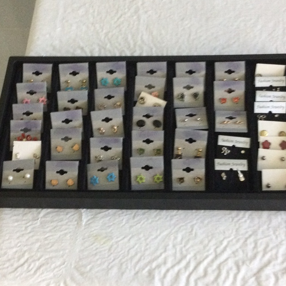 40 Elegant Multicolor Stud Earrings Set